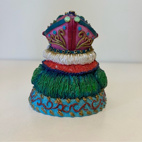 Possible Dreams | Crinkle Claus Vatican Crinkle Christmas Santa Figurine 659127 - Picture 5 of 7